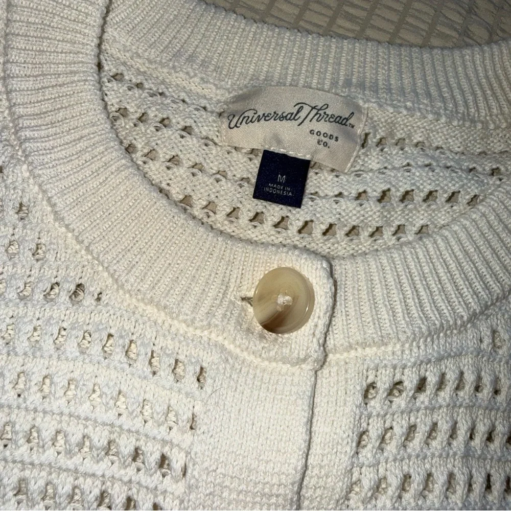 Cream Button Front Open Weave Sweater Vest medium - Picture 3 of 4